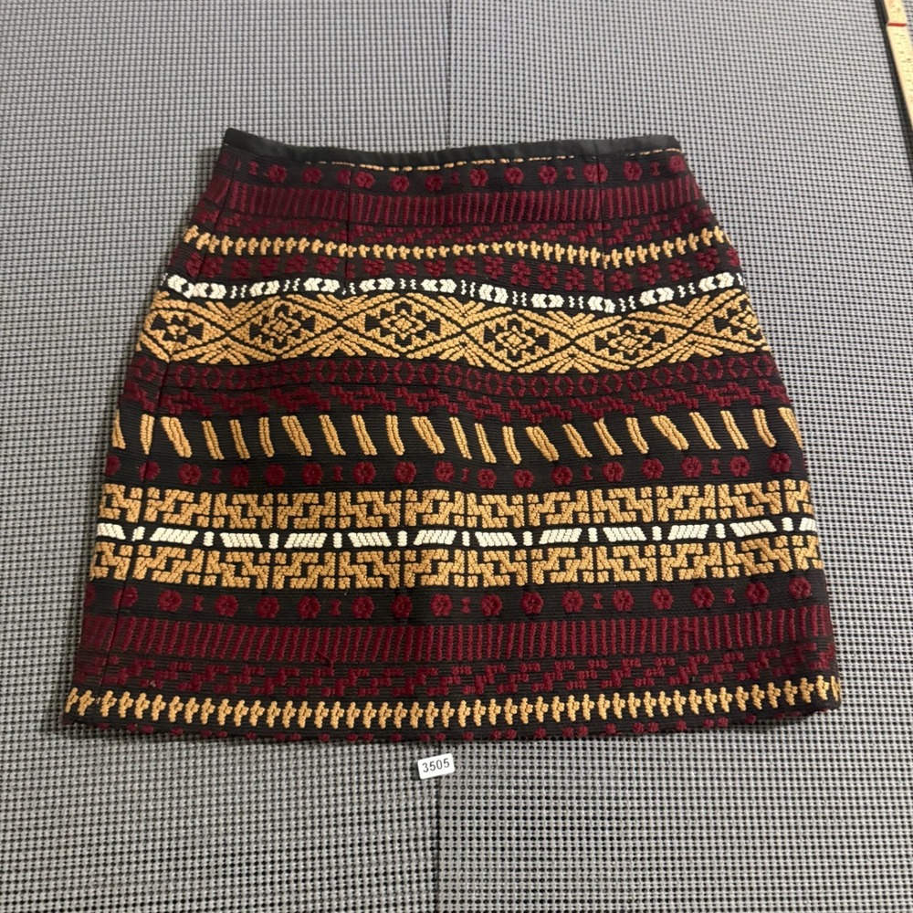 Zara Woman Womens XS Multicolor Geometric Jacquard Mini Skirt Burgundy Gold